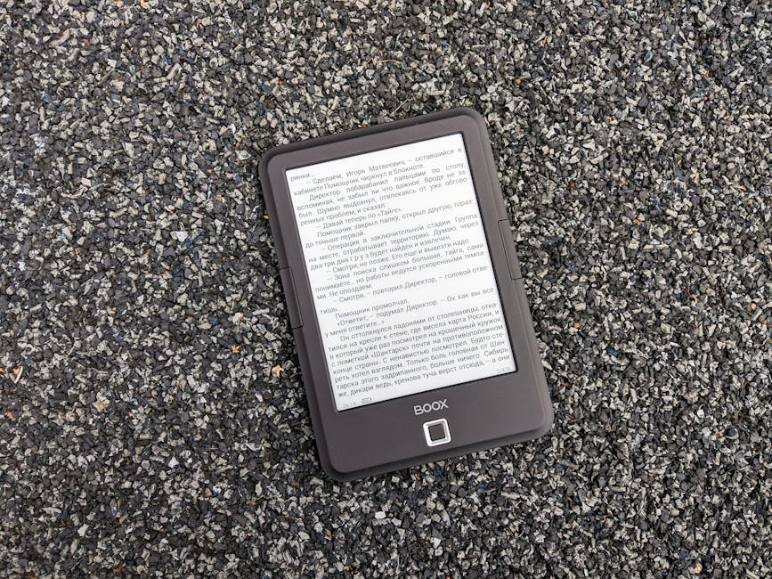 The Evolution of E-Books: Pros and Cons of Digital Reading